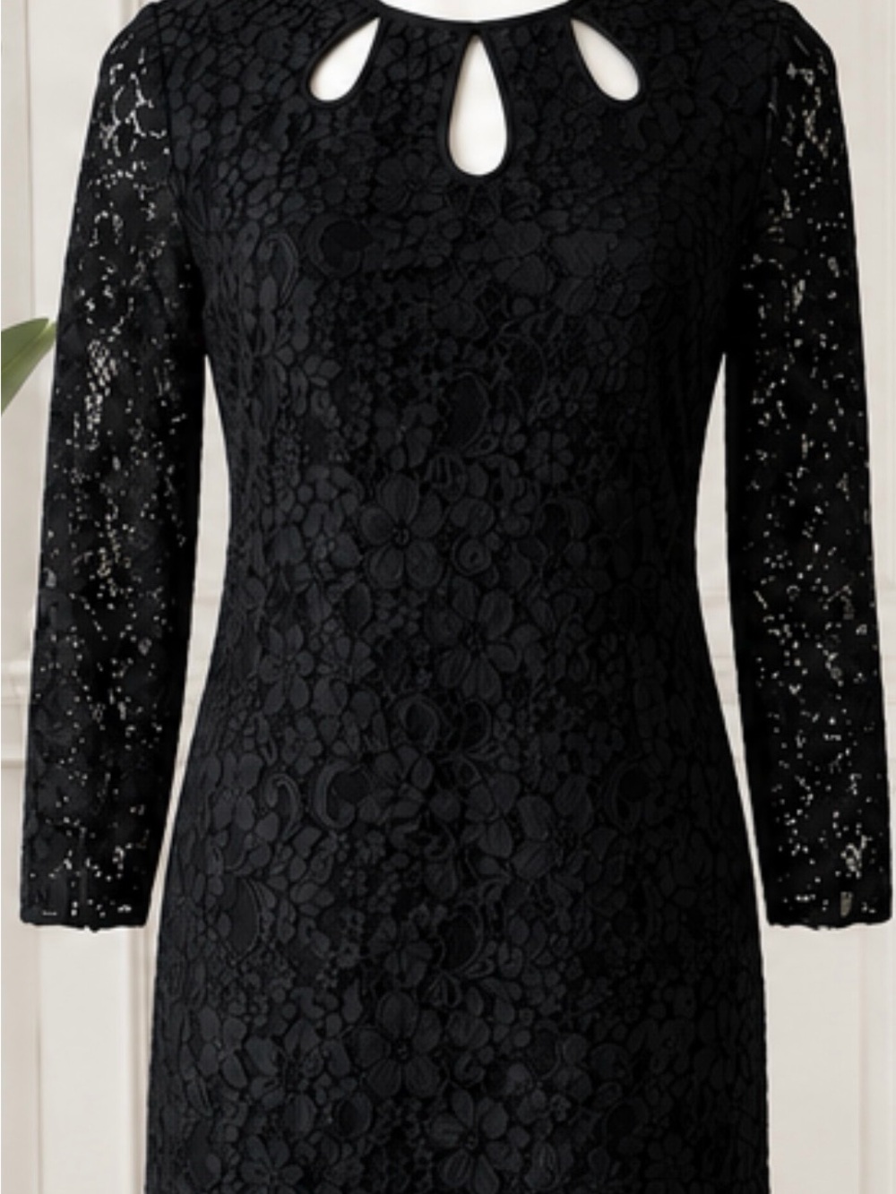 Juicy Couture Black Floral Lace Long Sleeve Keyhole Dress